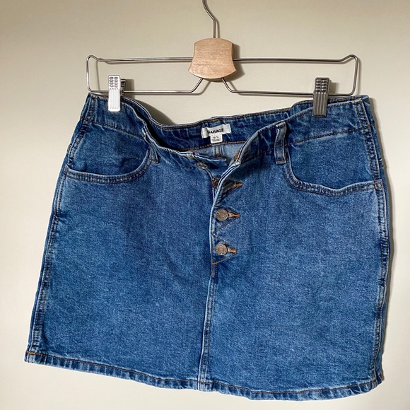 Garage Denim Skirt Medium Wash Size Large - Picture 1 of 3